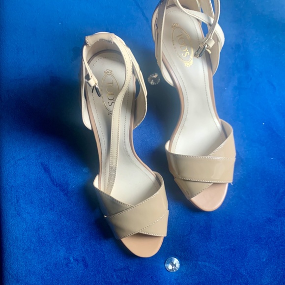 Tod’s Patent Wedge Sandals Sz. 38.5 - Picture 4 of 5
